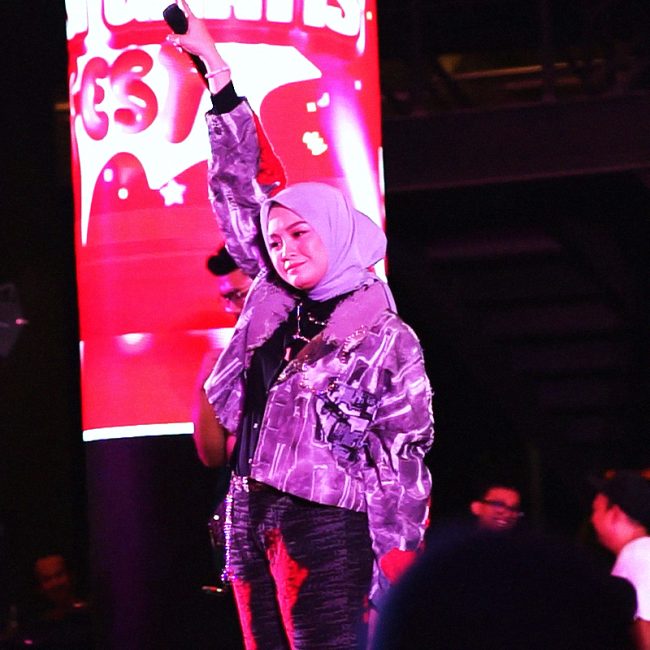 AirAsia ft Salma Salsabila
